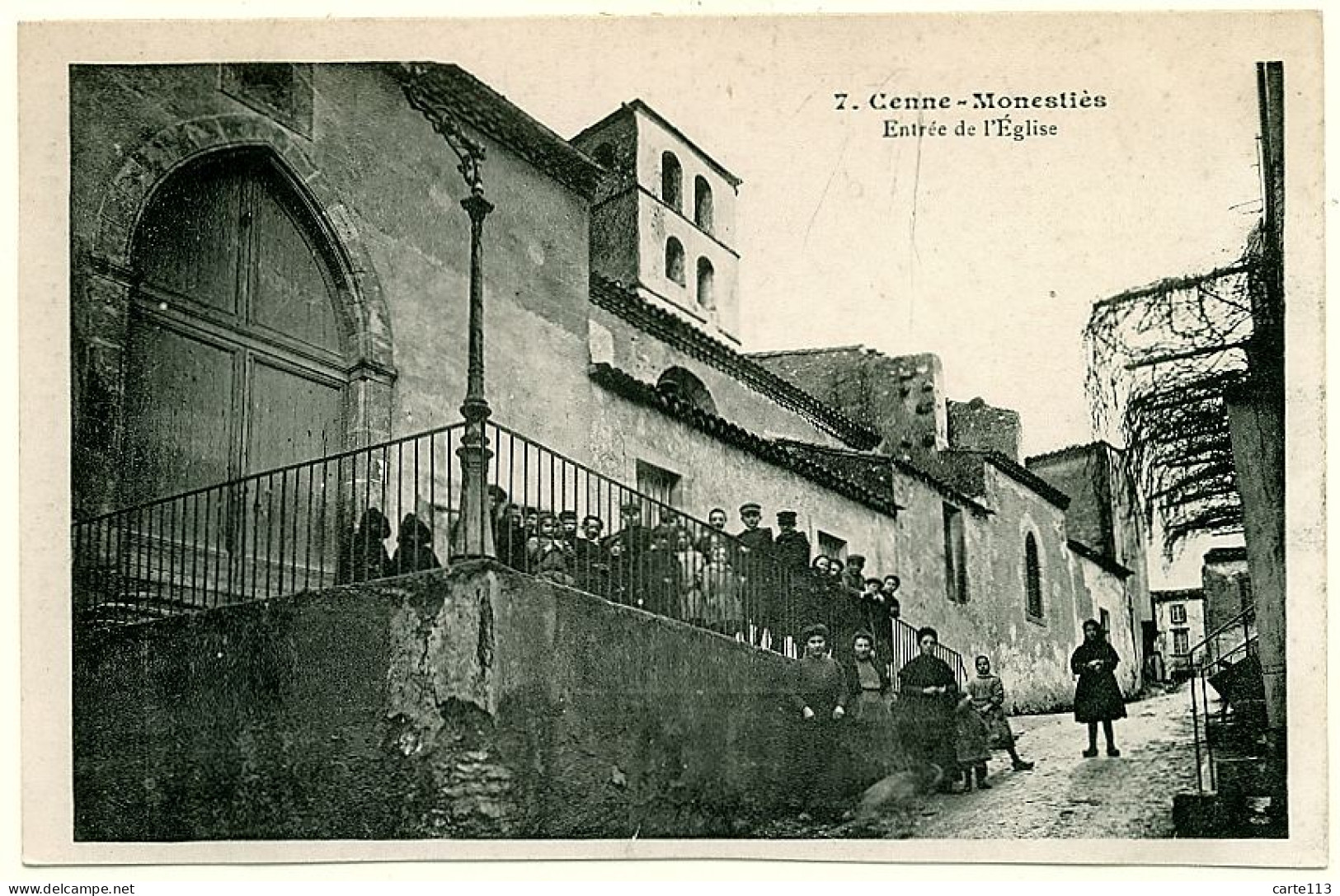 11 - B9986CPA - CENNE MONESTIES - Entrée De L'église - Parfait état - AUDE - Andere & Zonder Classificatie