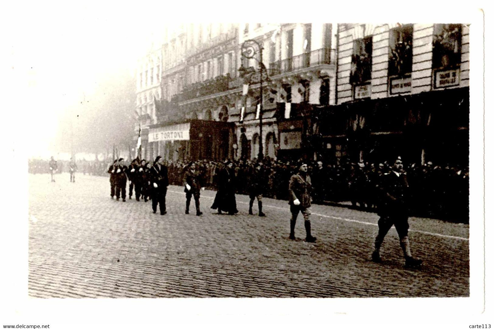 33 - T28692CPA - BORDEAUX - Carte Photo - Défilé - Café Le Tortoni - Cours Du XXX Juillet - Bon état - GIRONDE - Bordeaux