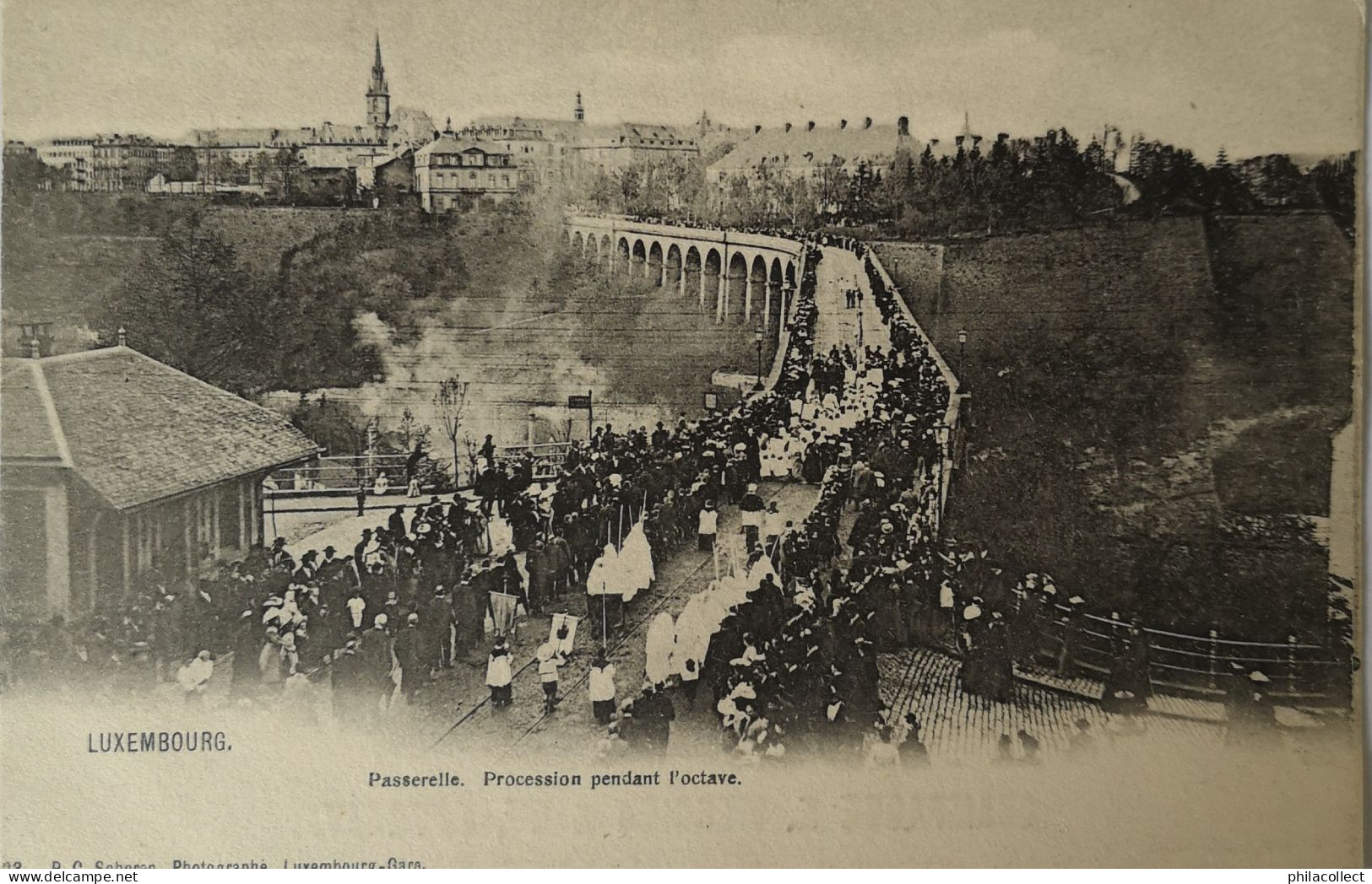 Luxembourg  (Luxembourg) Passerelle - Procession Pendant L' Octave Ca 1900 - Luxemburg - Stad