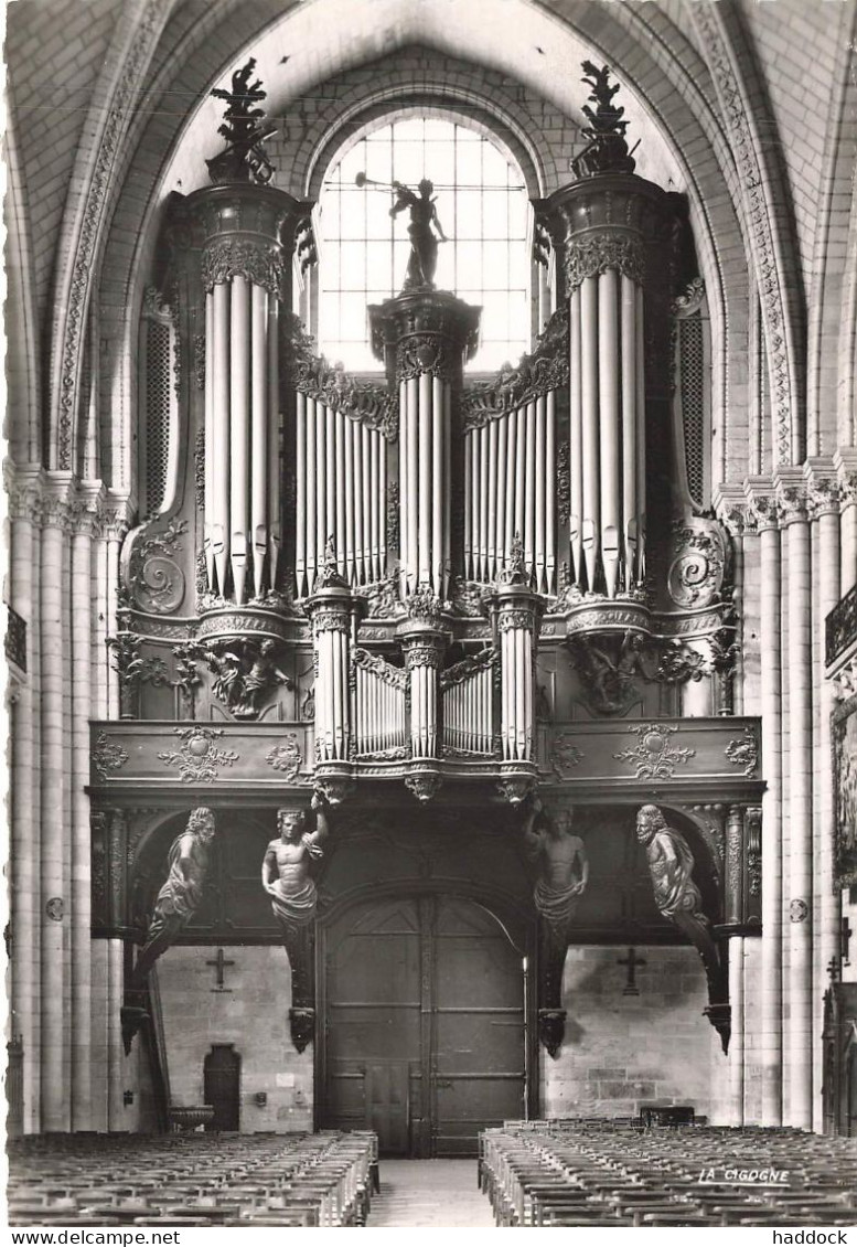 ANGERS : LA CATHEDRALE - Angers