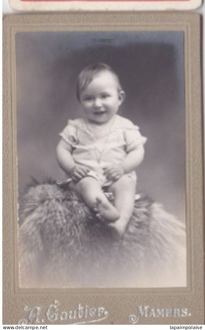 Photo C D V Mamers Portrait D'une Bébé Super Heureux Photo A Gauthier Mamers Réf 30436 - Identified Persons