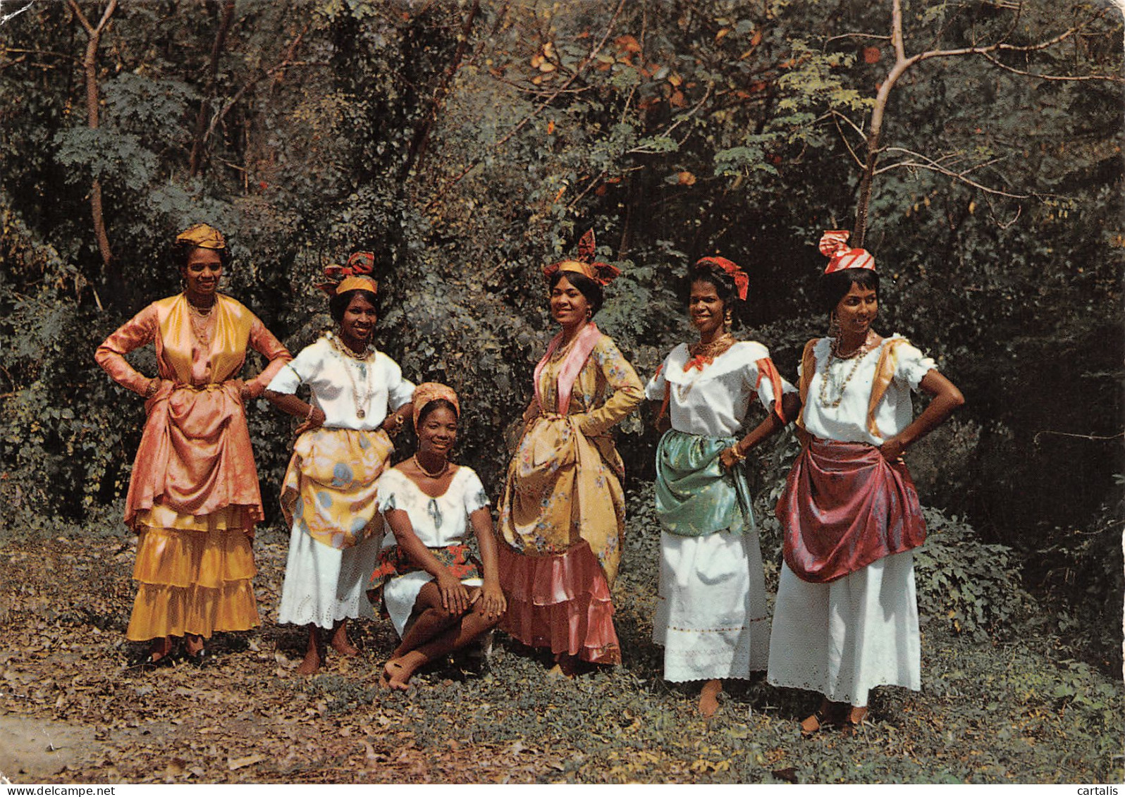 972-MARTINIQUE COSTUMES CREOLES-N°3822-C/0377 - Sonstige & Ohne Zuordnung