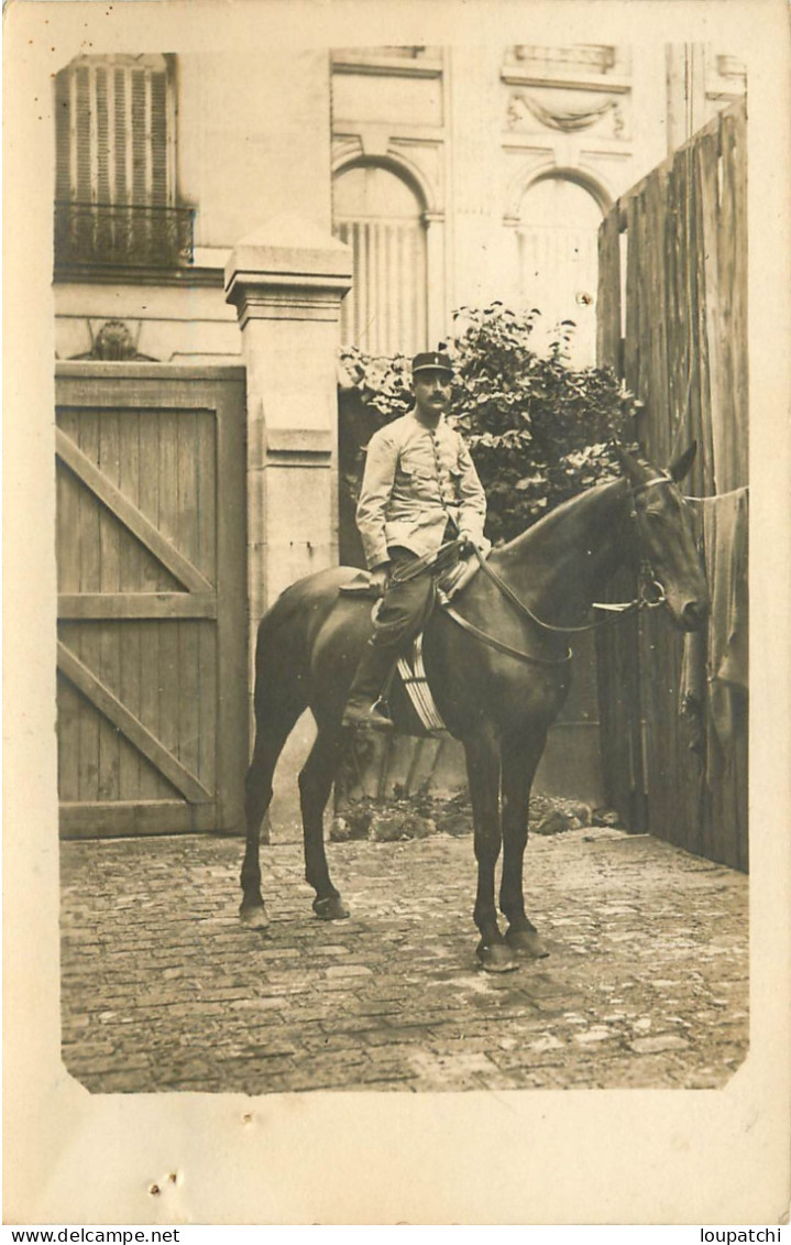 MILITARIA CARTE PHOTO MILITAIRE A CHEVAL - War 1914-18