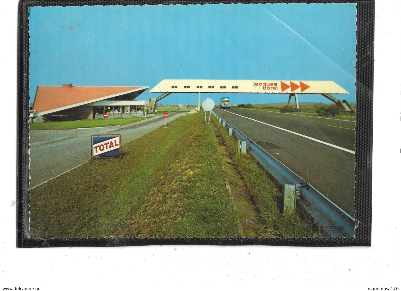 80-ASSEVILLERS-( Peronne )- Une Vue De La STATION A ESSENCE *TOTAL*--Restaurant " Jacques BOREL " - Other & Unclassified