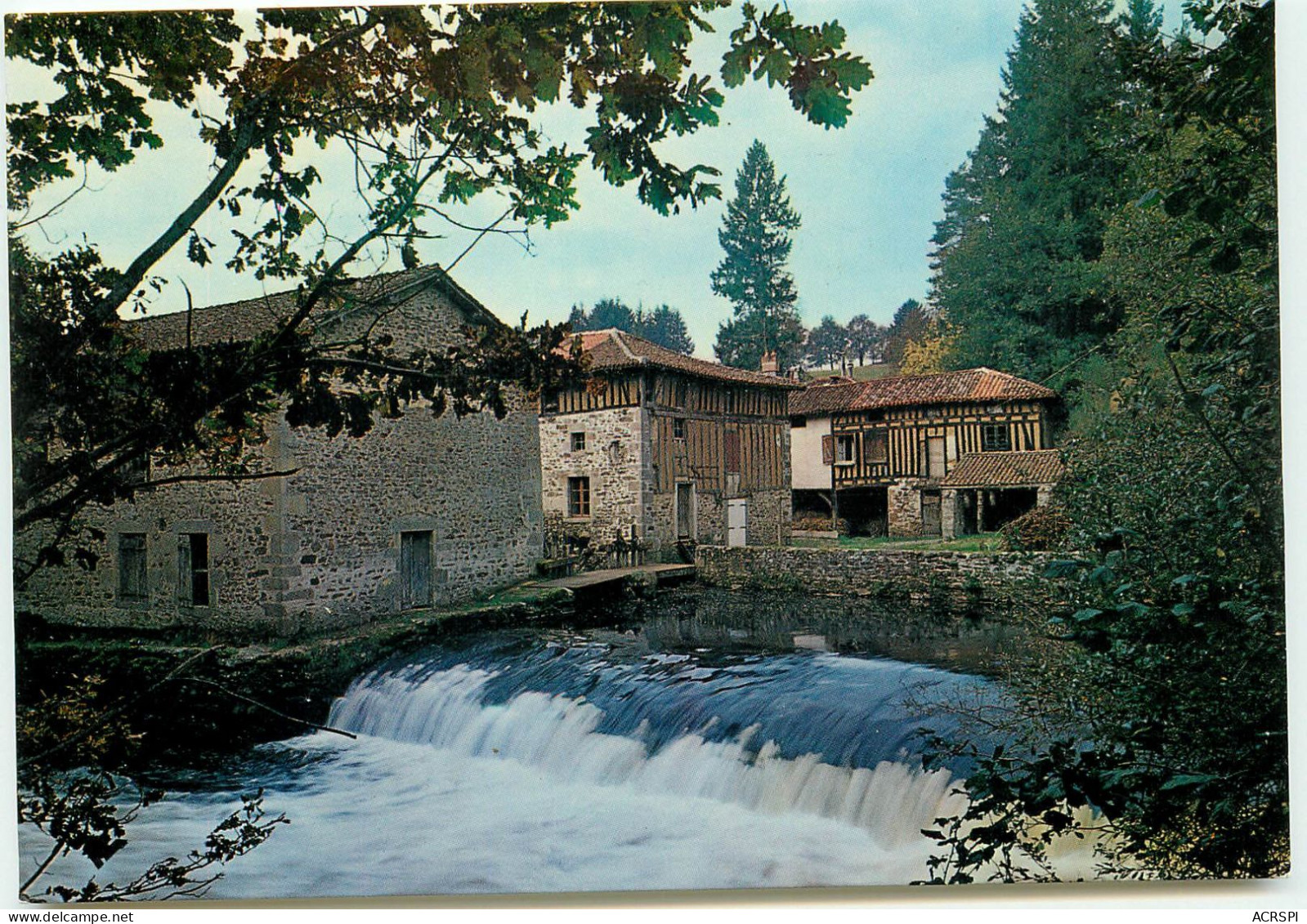 SAINT LEONARD DE NOBLAT  Le Moulin De L'artige édition Cap Theojac  RR 1215 - Saint Leonard De Noblat