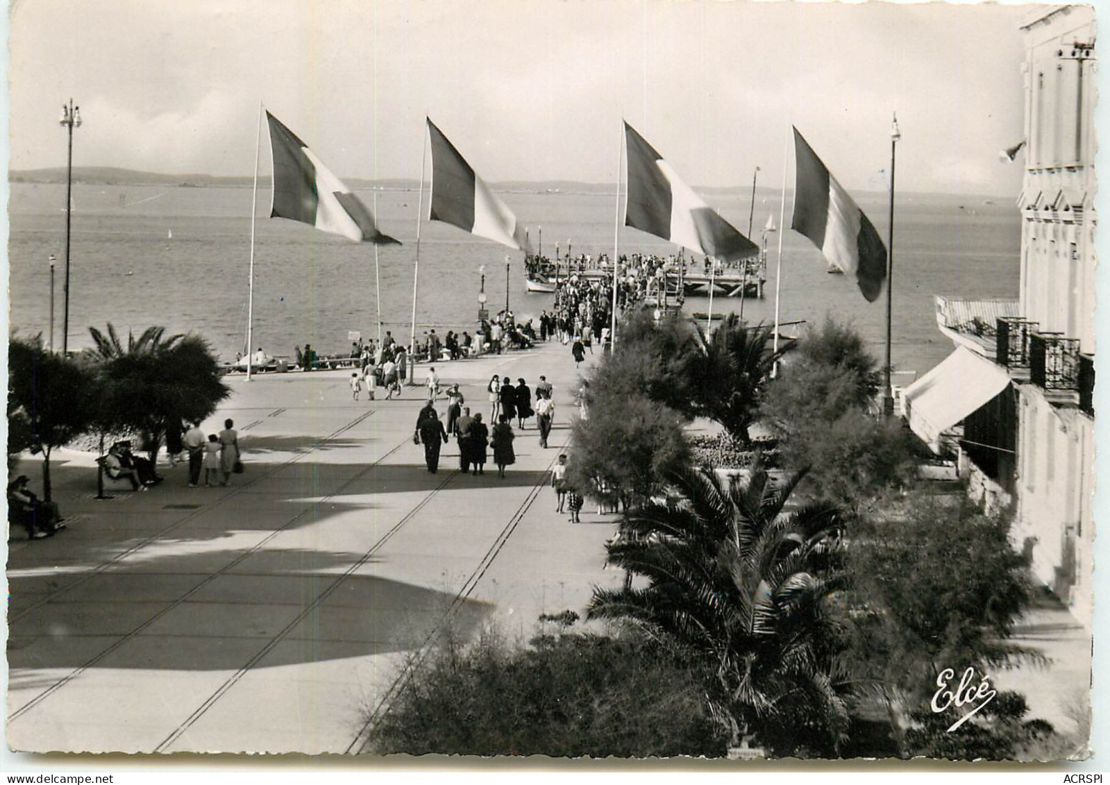 ARCACHON  Place Thiers Et La Jetée RR 1208 - Arcachon