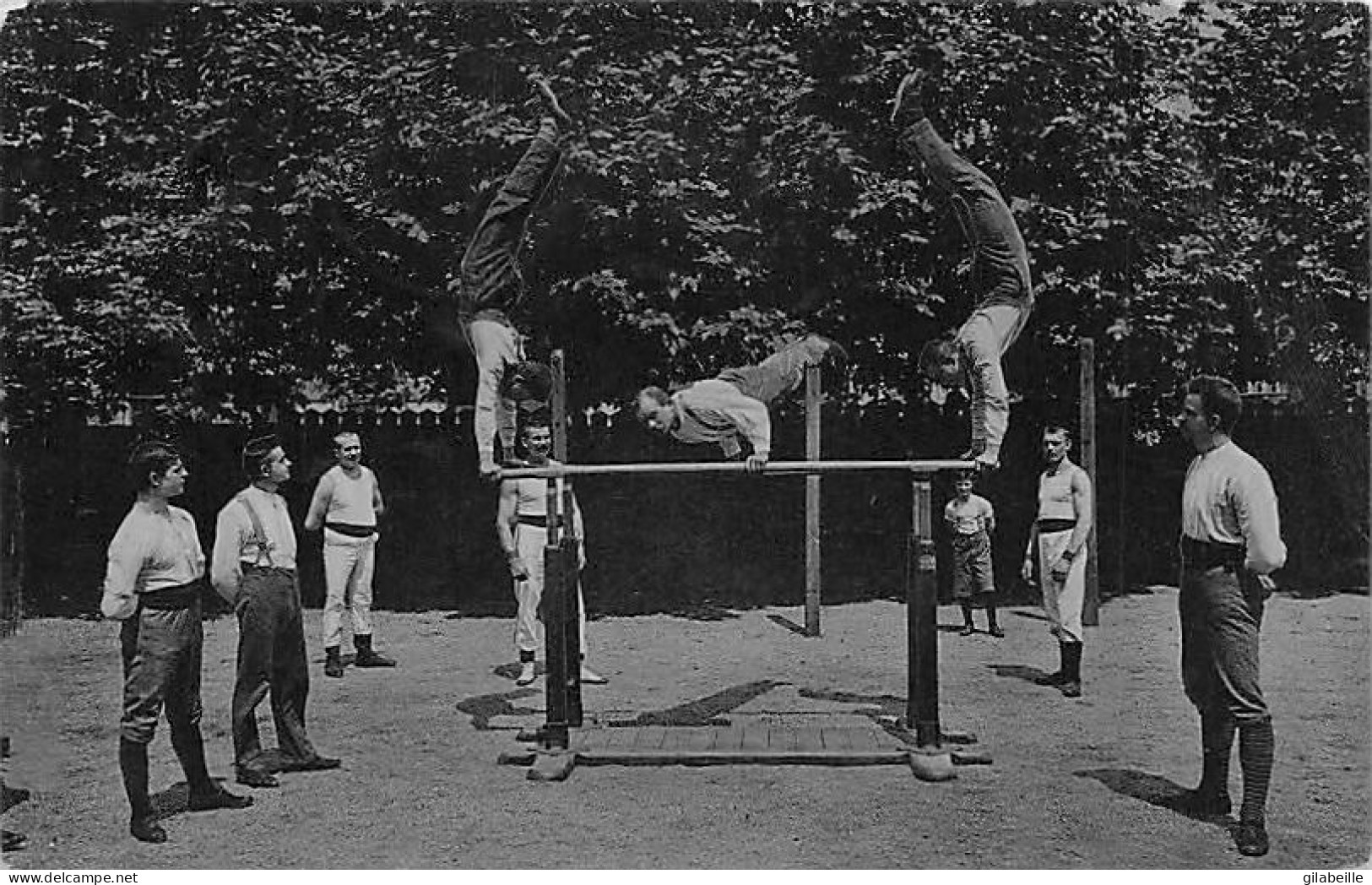 Bruxelles - Militaria - Exercices De Gymnastique A La Caserne - 1908-  - Other & Unclassified