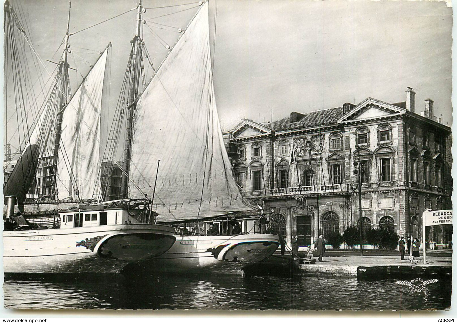 MARSEILLE   Balancelles Espagnoles à Quai Devant La Mairie RR 1295 - Puerto Viejo (Vieux-Port), Saint Victor, Le Panier