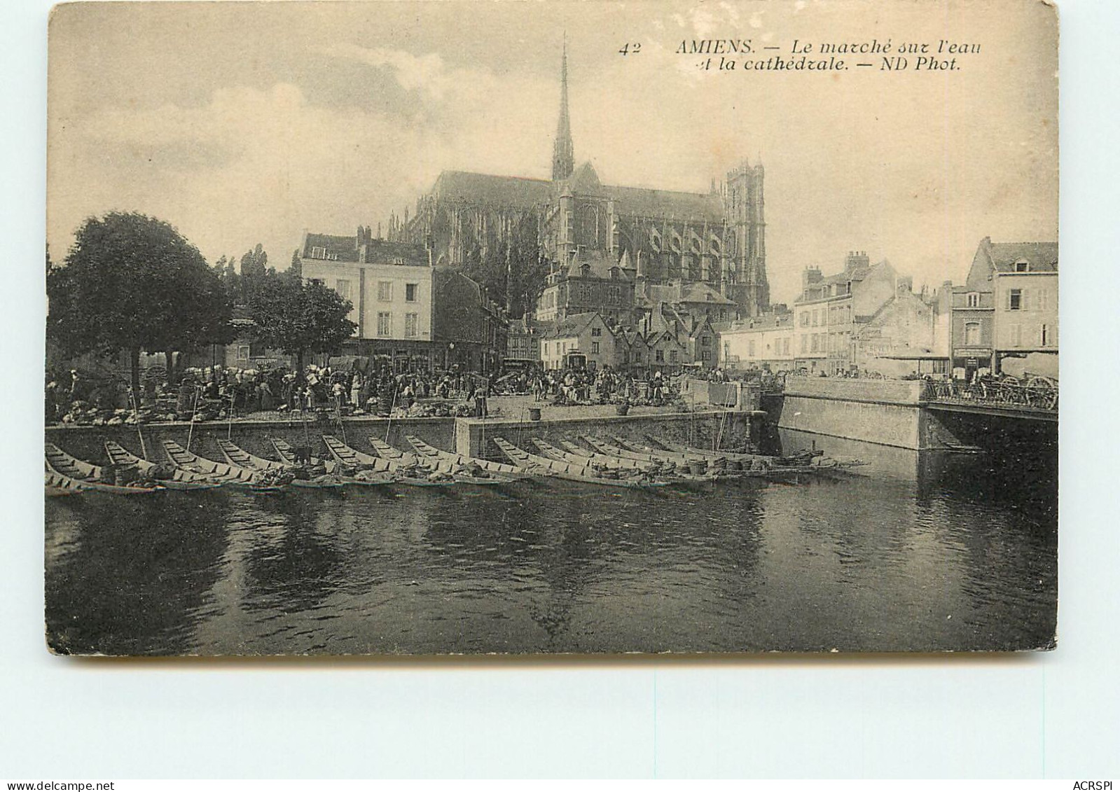 AMIENS Le Marché Sur L'eau  RR 1292 - Amiens