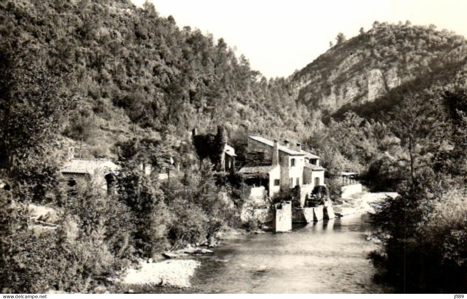 France > [06] Alpes Maritimes > La Colle Sur Loup - Le Loup Au Moulin De La Belle Meunière - 8040 - Otros & Sin Clasificación