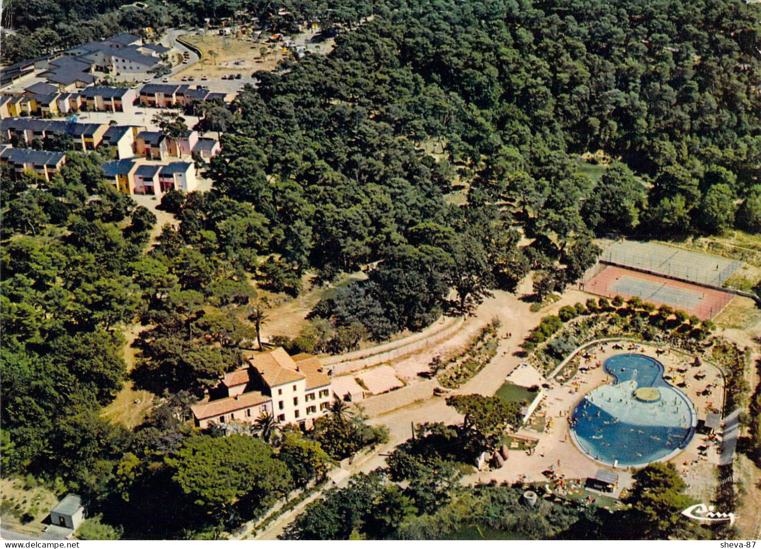 83 - Le Pradet - Vue Générale Aérienne Du Village De Vacances De "La Bayette" - Le Pradet