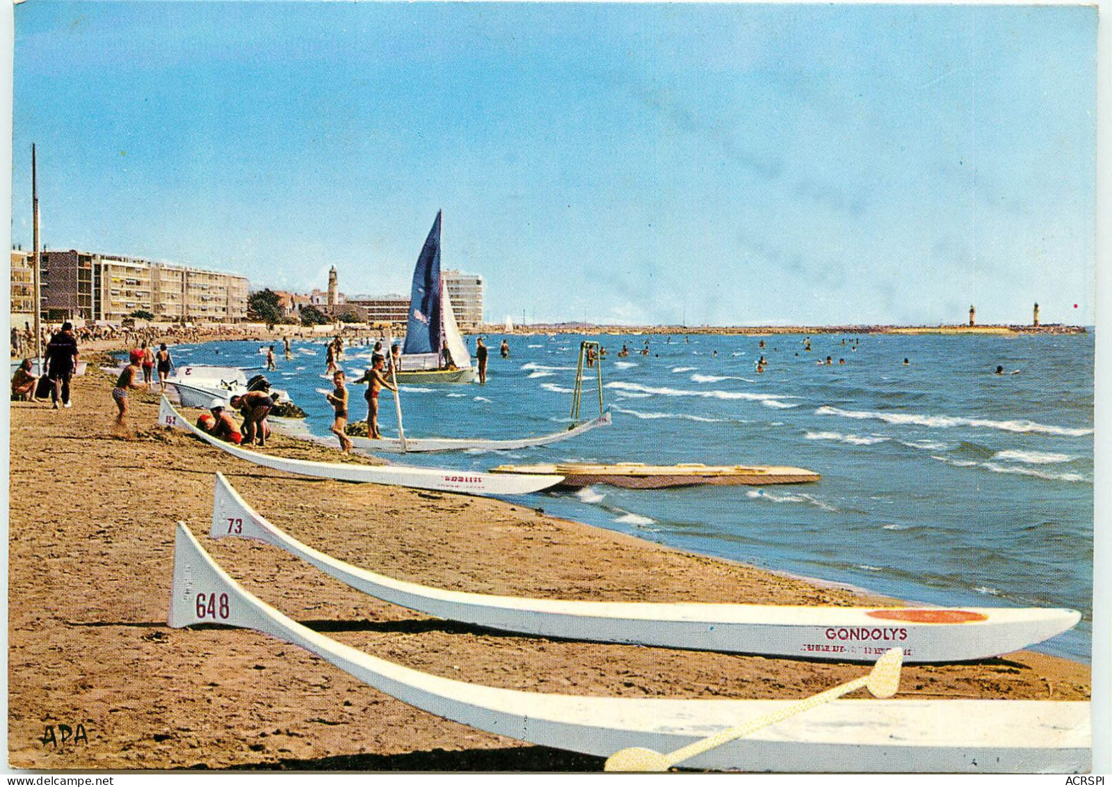 Le Grau Du Roi  LES GONDOLYSE   Sur La Plage Rive Droite  SS 1329 - Le Grau-du-Roi