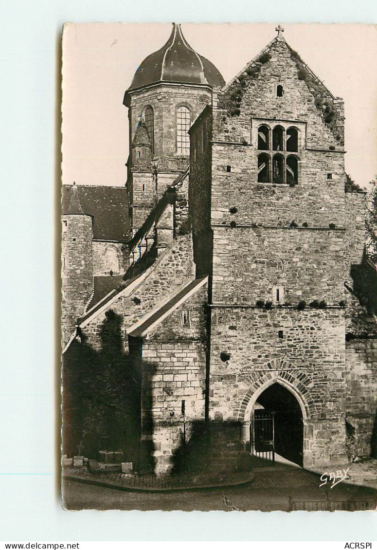 COUTANCE L'église Saint Nicolas  SS 1313 - Coutances