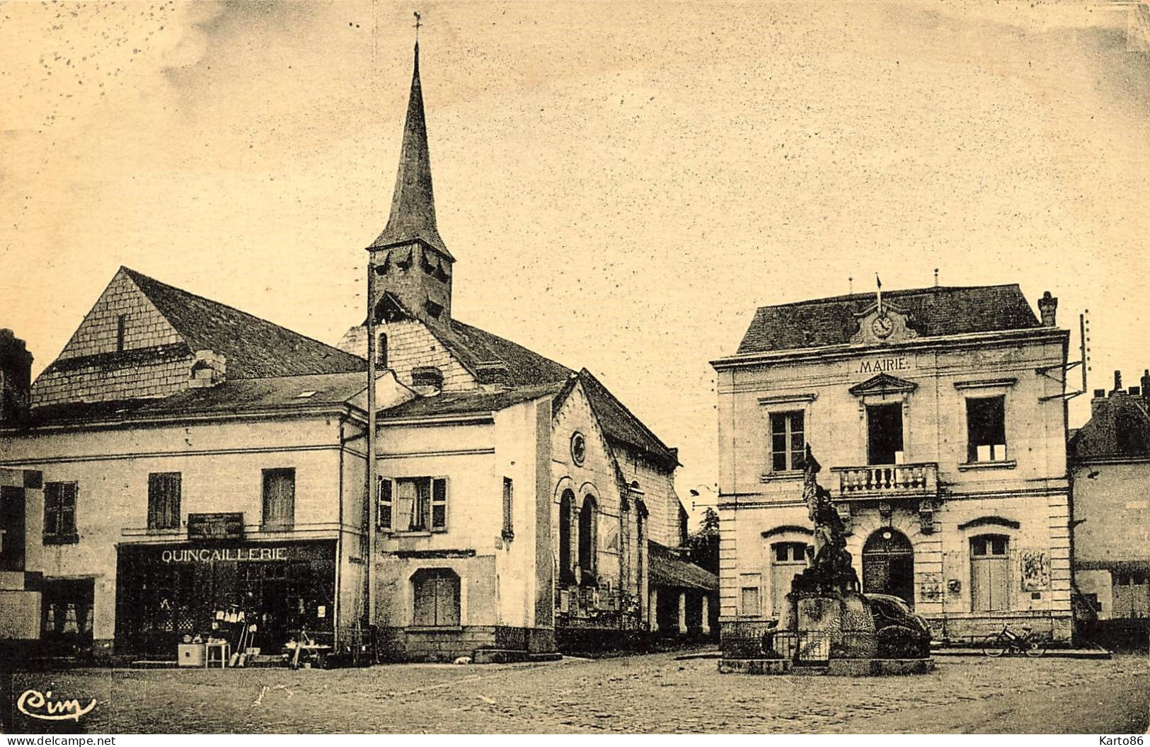 Fontevrault * QUINCAILLERIE , Place De La Mairie - Other & Unclassified