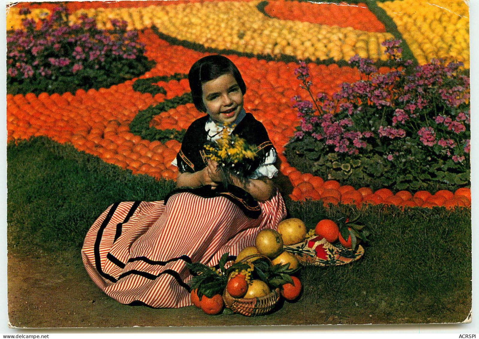 MENTON  Petite Fille à Coté Des Oranges Et Des Citrons SS 1304 - Menton