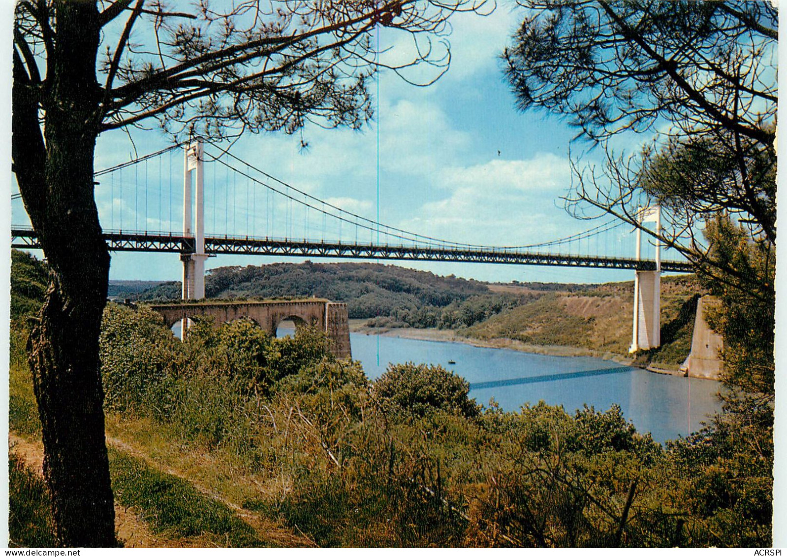 LA ROCHE BERNARD  Le Pont Suspendu Sur La Vilaine  SS 1302 - La Roche-Bernard