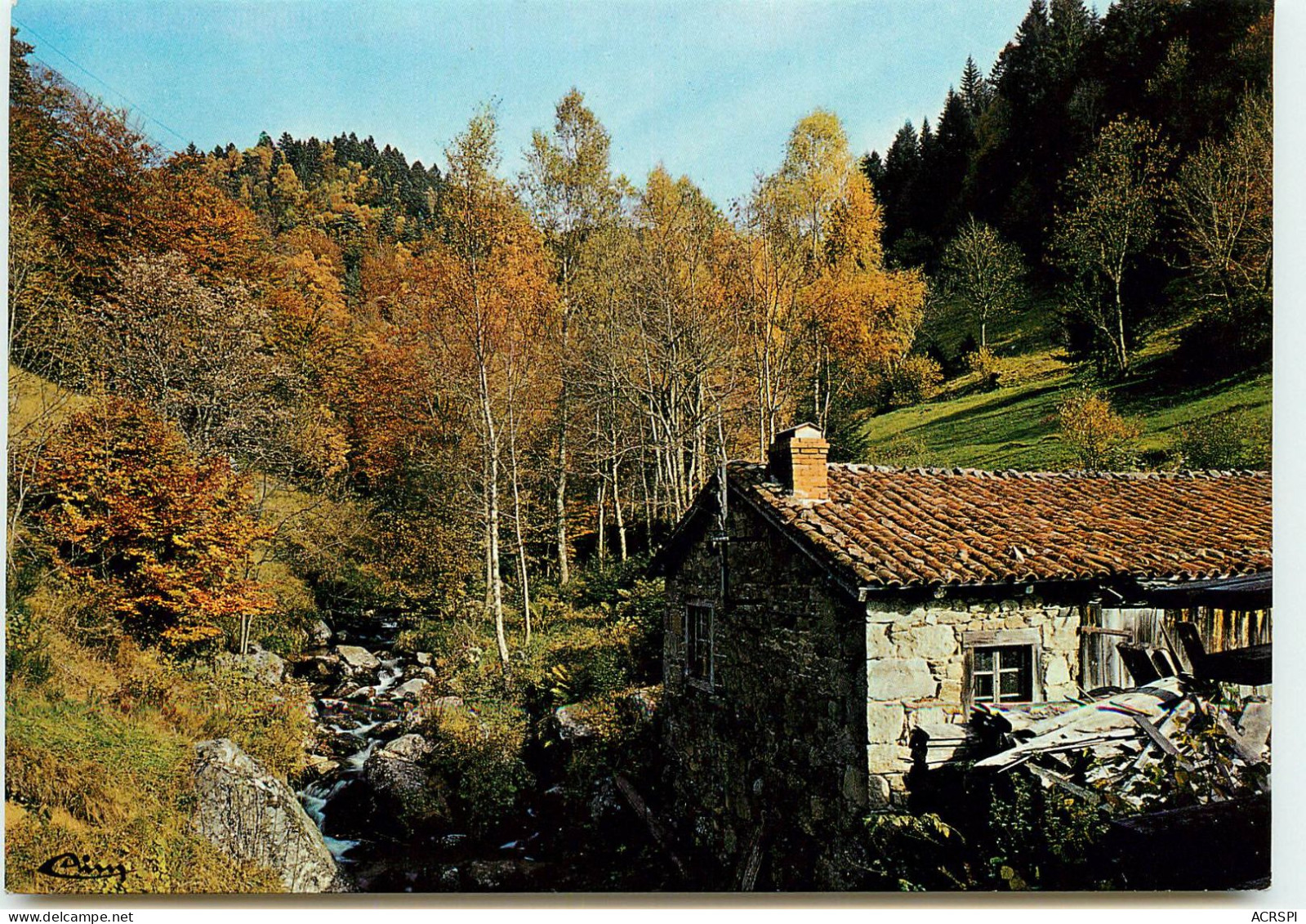 AMBERT Vieux Moulin Sur La Route De Saint Amant  SS 1346 - Ambert