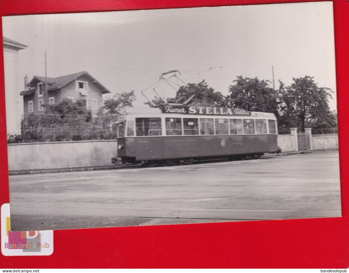 Photo Format CPA  Suisse Tramway Carouge Pub Cigarettes STELLA  Filtra Cliché Schnabel 1952 - Carouge