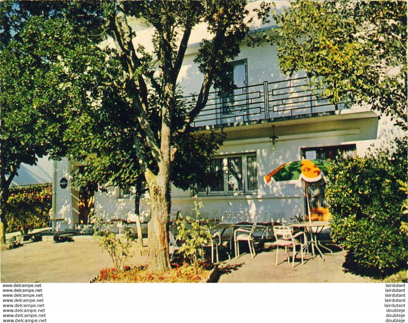 D32  BARBOTAN LES THERMES  Hôtel Des Kakis - Barbotan