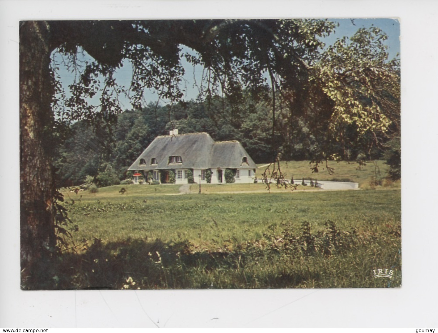 Chaumière Dans La Vallée De La Risle, Charmes Et Couleurs De La Normandie (cp Vierge N°27/413/03 Cigogne) - Autres & Non Classés