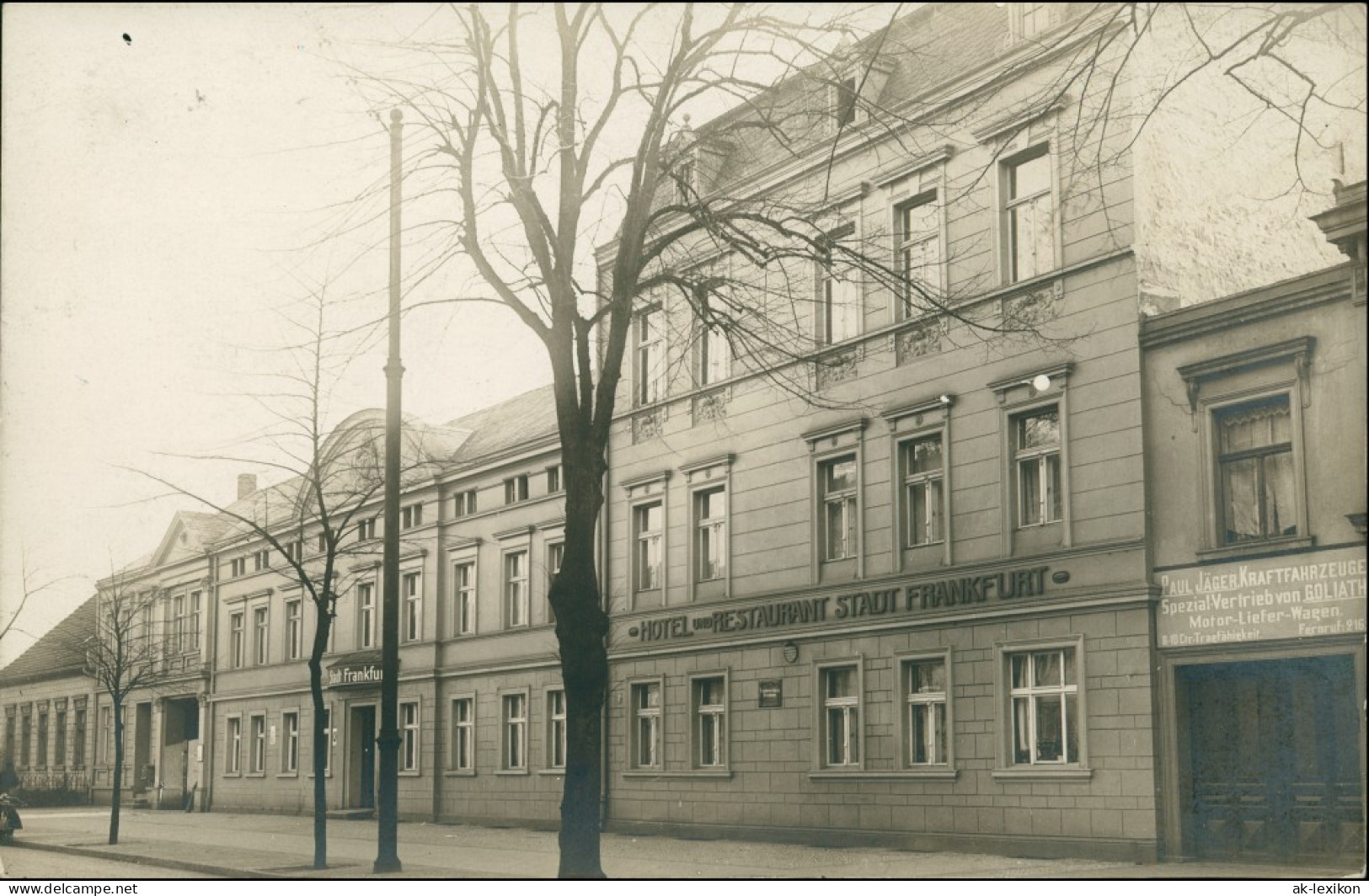 Wittenberge Hotel Stadt Frankfurt, Kraftfahrzeuge Paul Jäger 1920 Privatfoto - Wittenberge