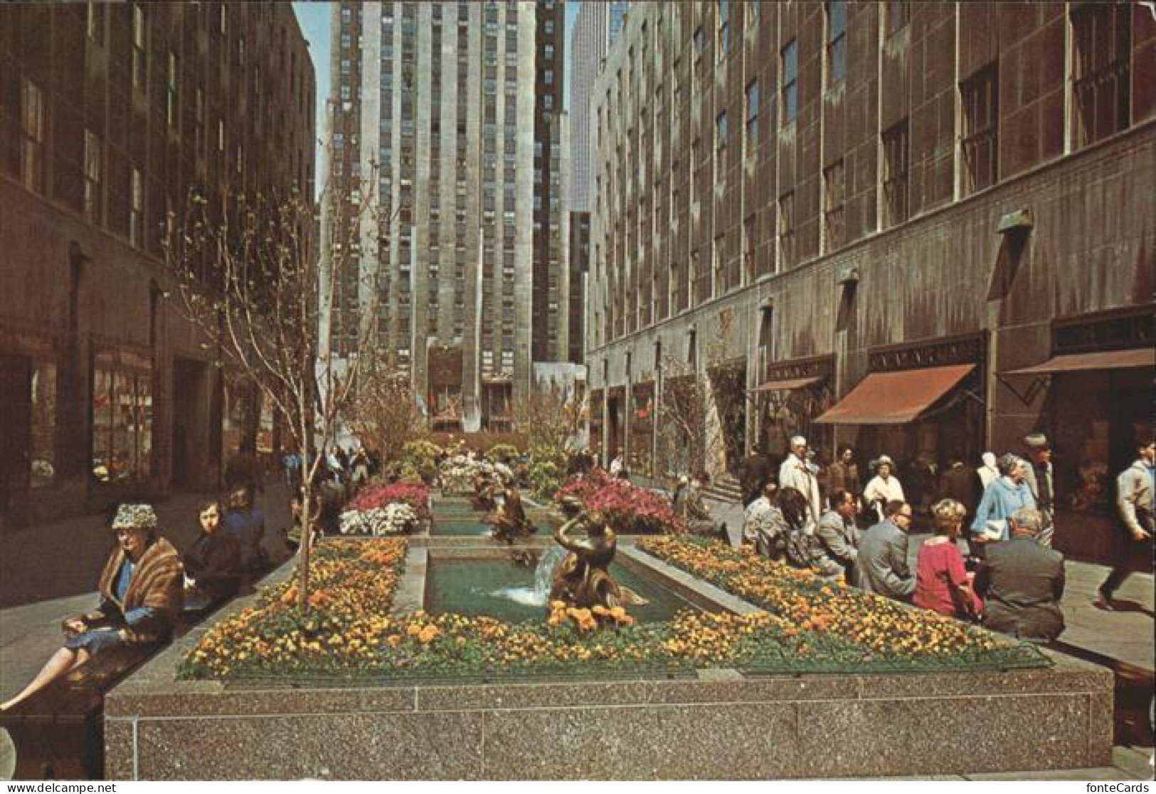 11491793 Manhattan_New_York Channel Gardens Of Rockefeller Center - Andere & Zonder Classificatie