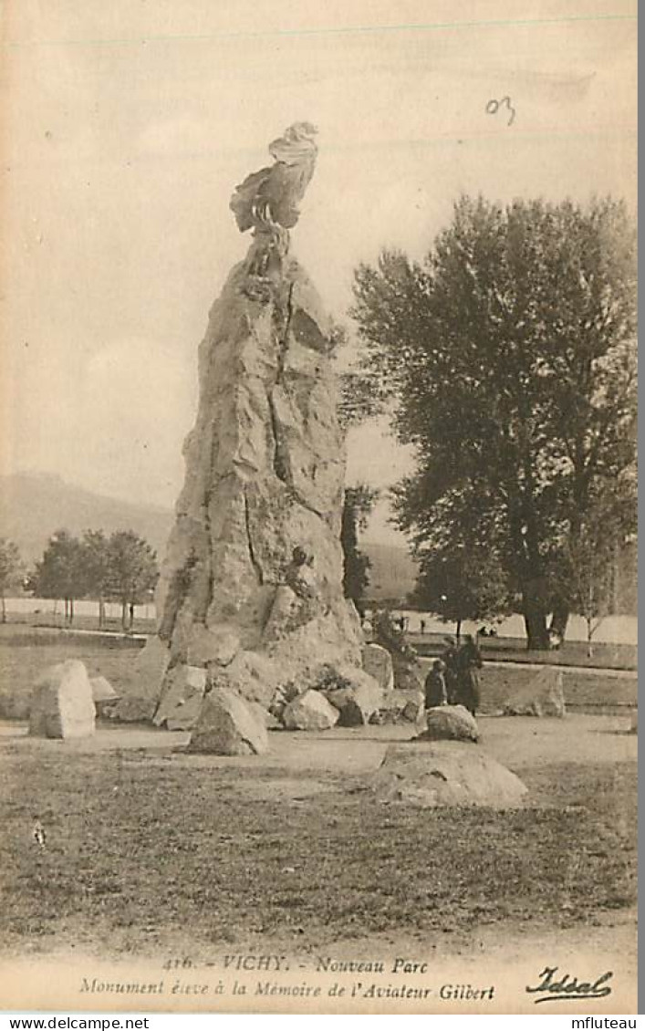 03* VICHY Monument Aviateur Gilbert     RL,0187 - Vichy