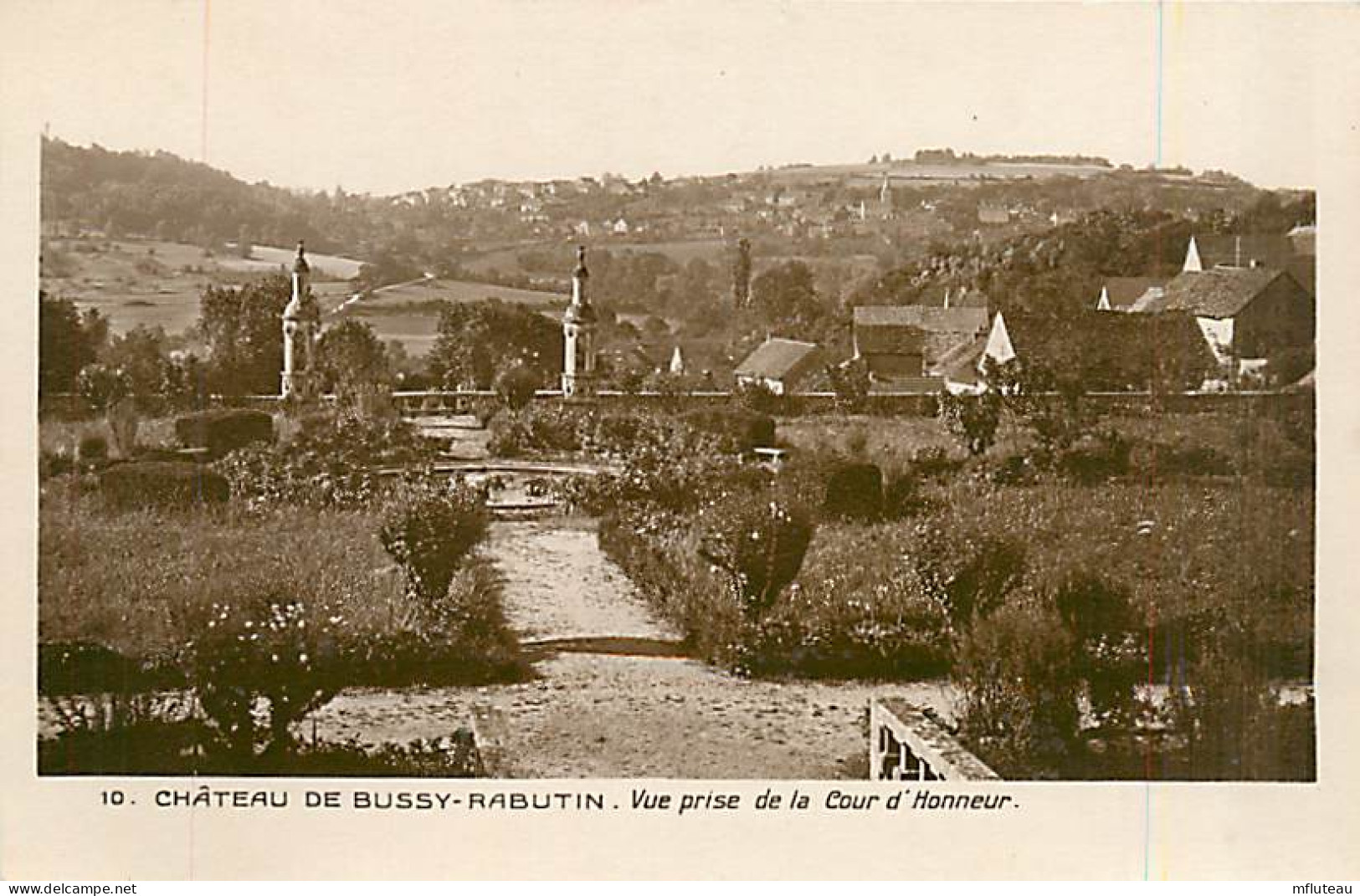 21* BUSSY RABUTIN Chateau 5     RL02,0037 - Dijon