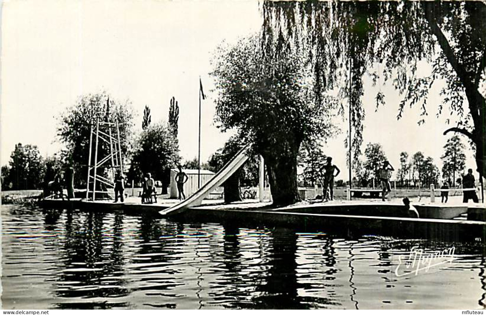 27* GARENNES SUR EURE La Plage CPSM(9x14cm)      RL02,0381 - Autres & Non Classés