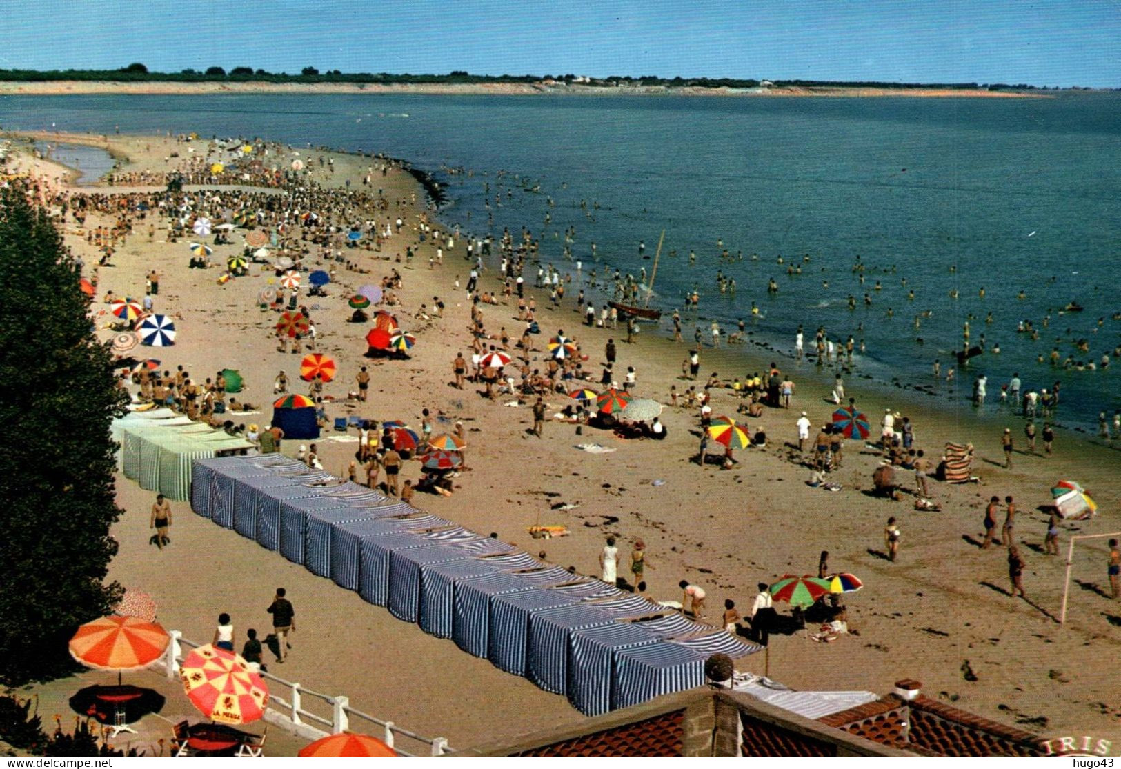 (RECTO / VERSO) LA TRANCHE SUR MER EN 1968 - N° 15 - LA PLAGE AVEC PERSONNAGE - BELLE FLAMME - CPSM GF - La Tranche Sur Mer