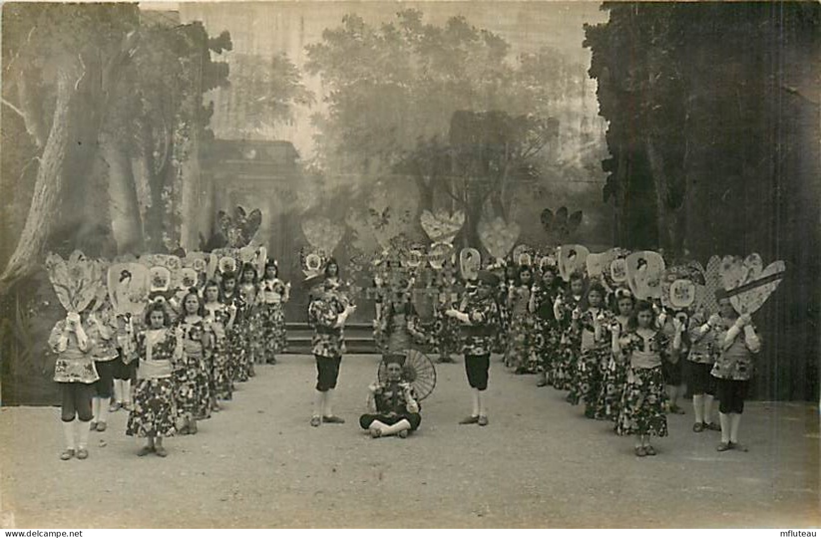 60* CLERMONT  Carte Photo  -  Spectacle Enfants       RL05.0836 - Dances