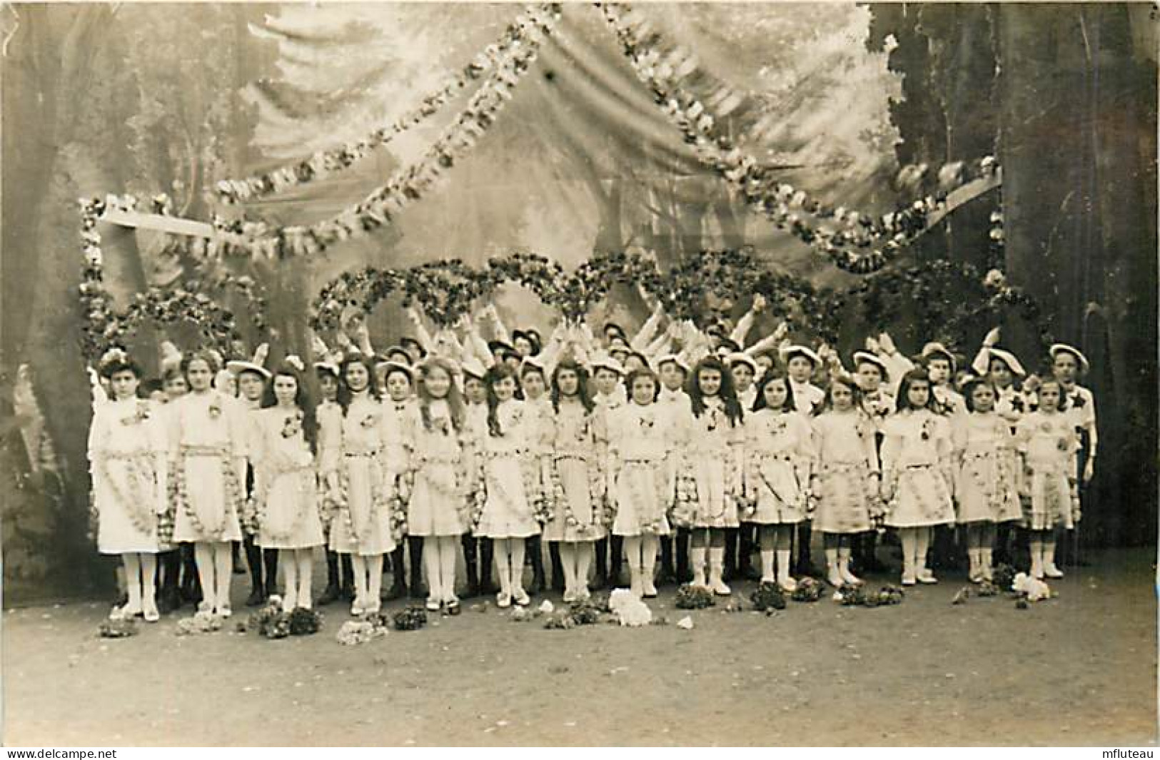 60* CLERMONT  Carte Photo  -  Spectacle Enfants       RL05.0840 - Danze