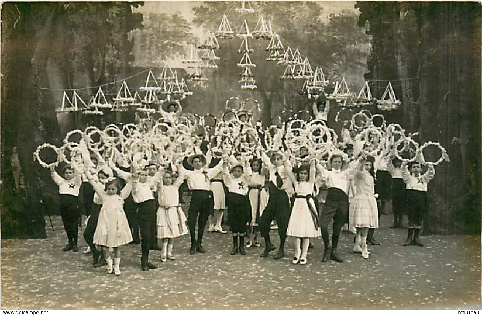 60* CLERMONT  Carte Photo  -  Spectacle Enfants       RL05.0849 - Dances