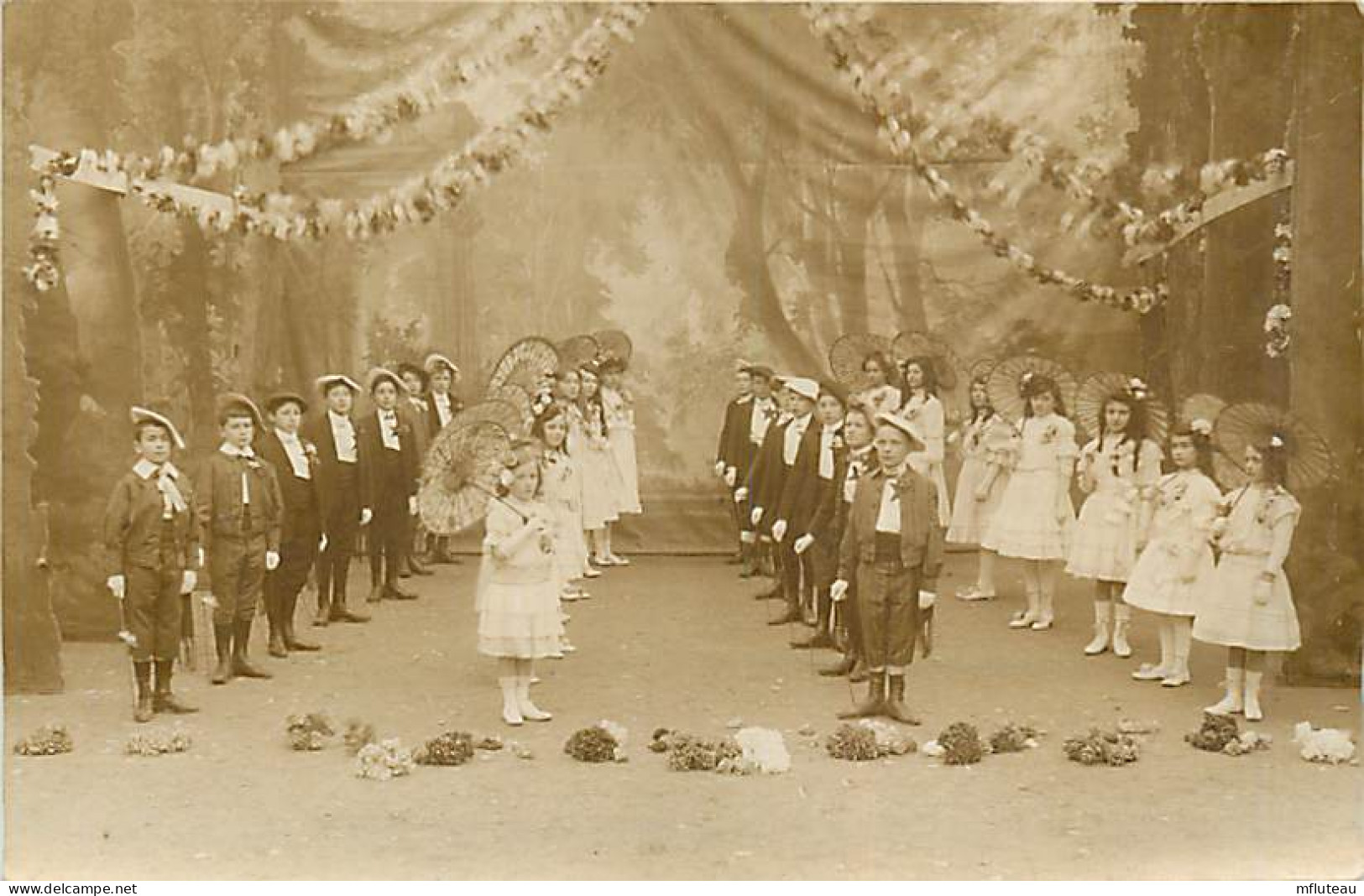 60* CLERMONT  Carte Photo  -  Spectacle Enfants       RL05.0813 - Bailes