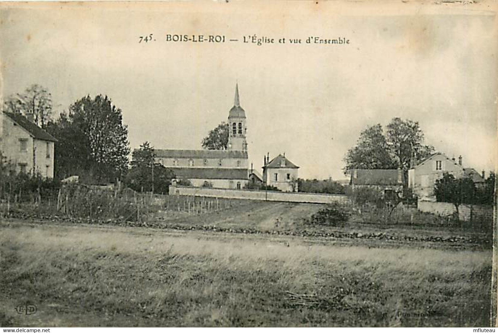 77* BOIS LE ROI  L Eglise  Vue Generale     RL07.0718 - Bois Le Roi