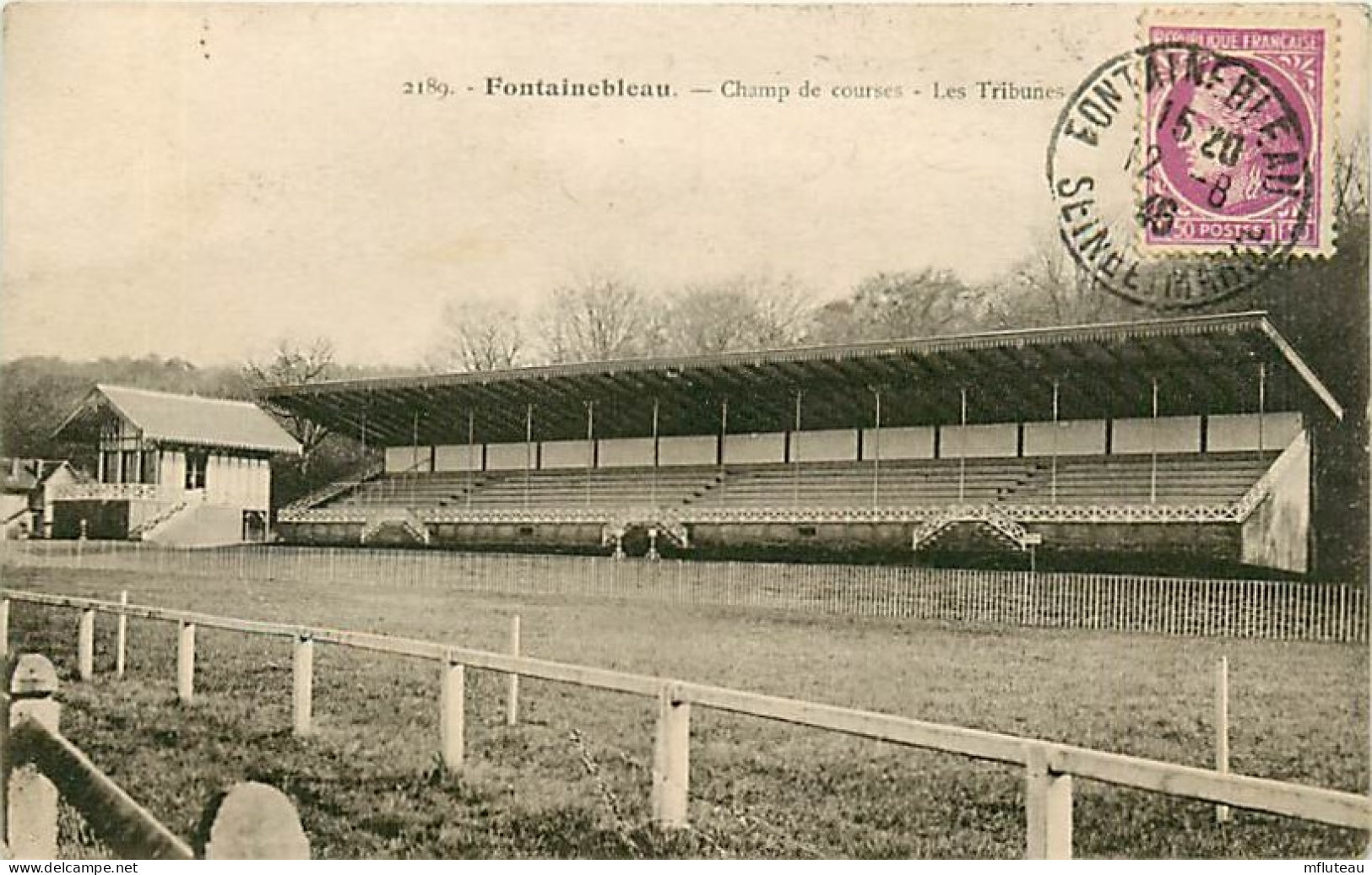 77* FONTAINEBLAU  Champ De Courses  Tribunes       RL07.1322 - Autres & Non Classés