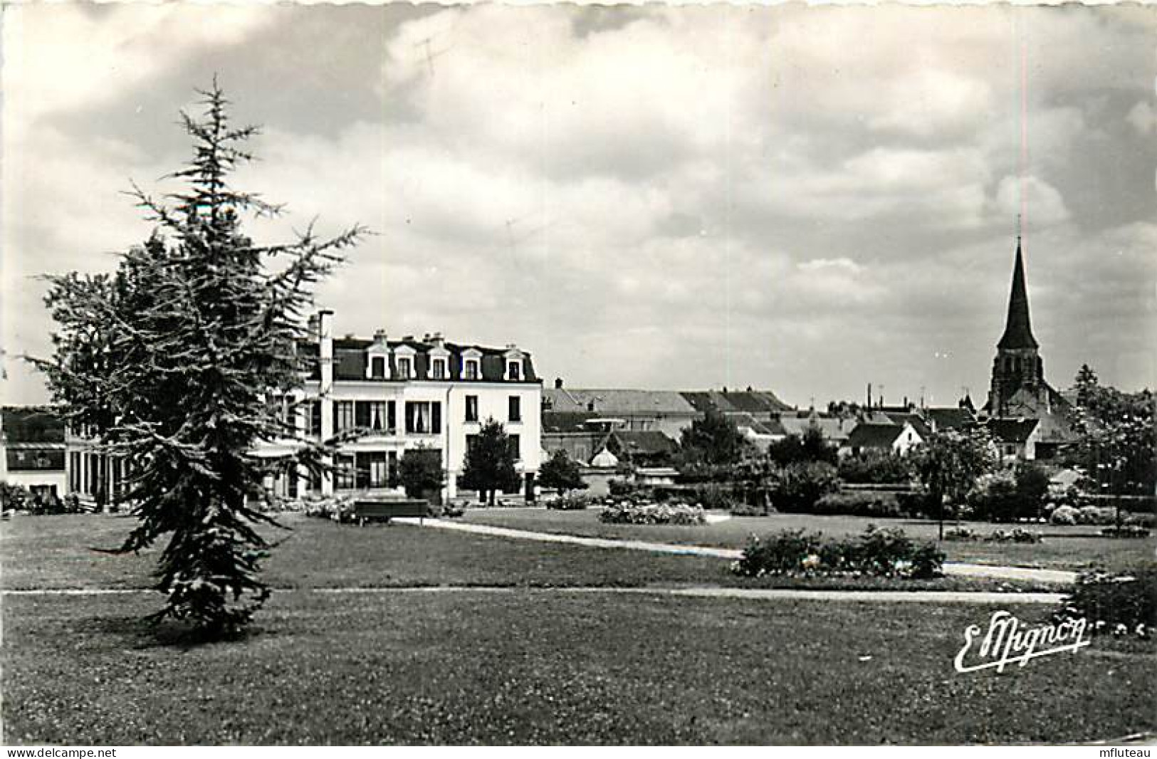 77* JOUARRE Maison Retraite Des P.T.T  (CPSM 9x14cm)      RL07.1171 - Autres & Non Classés