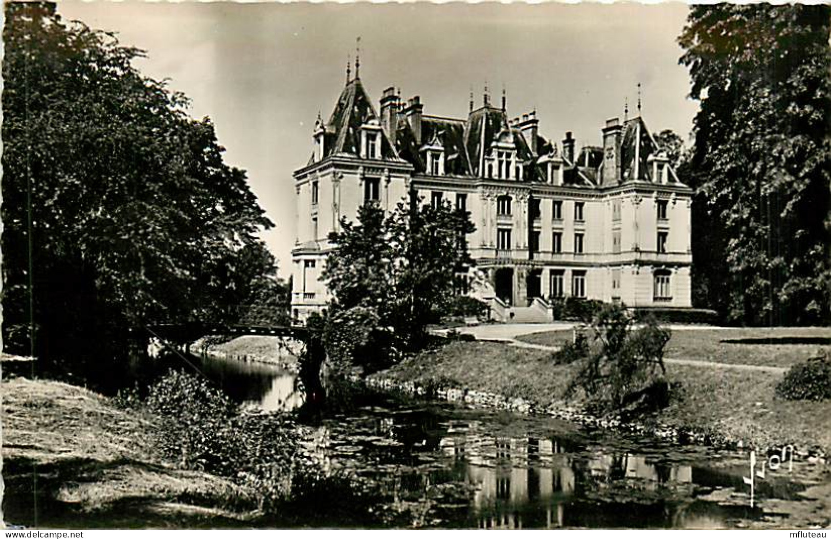 77* LAGNY  Chateau De Fontenelle  (CPSM 9x14cm)     RL07.1097 - Lagny Sur Marne