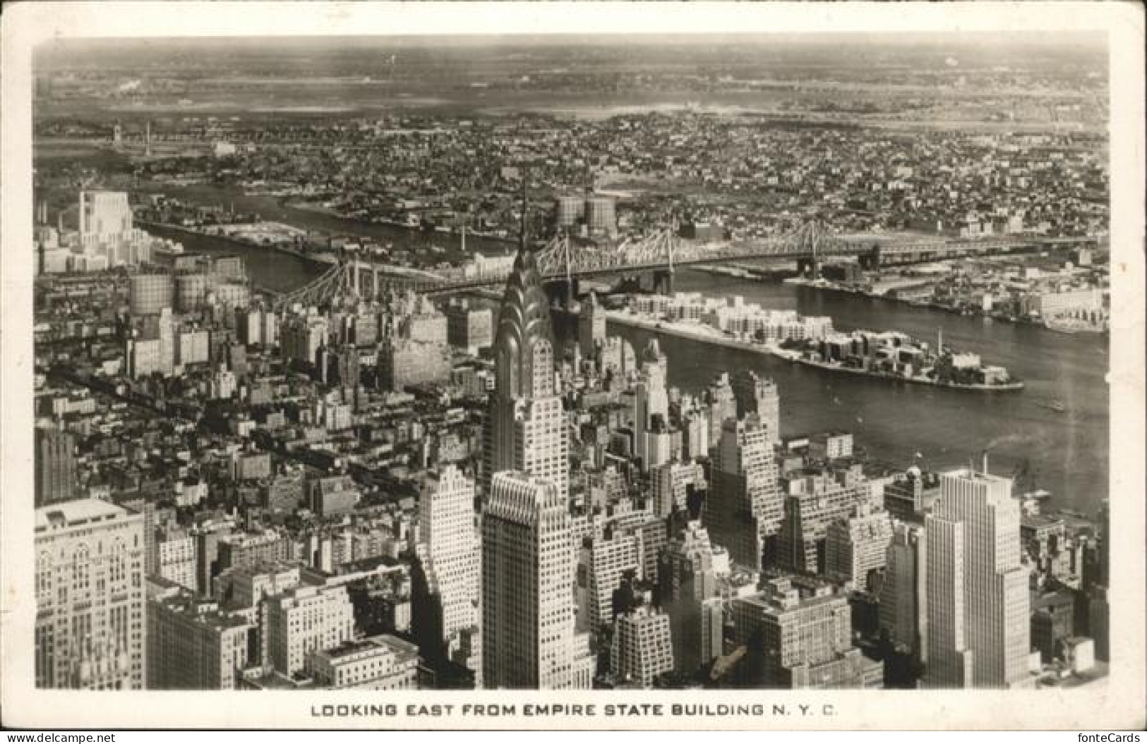 11491222 New_York_City Looking East From Empire State Building - Autres & Non Classés