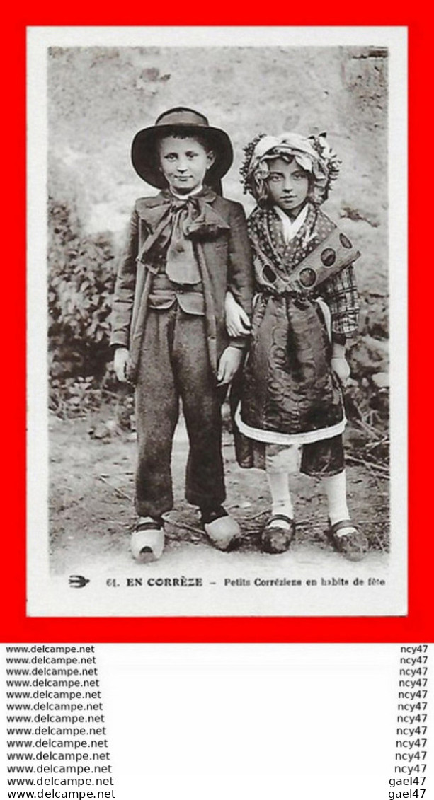 CPA FOLKLORE Corrèzien.  Petits Corrèziens En Habits De Fête...S1922 - Costumes