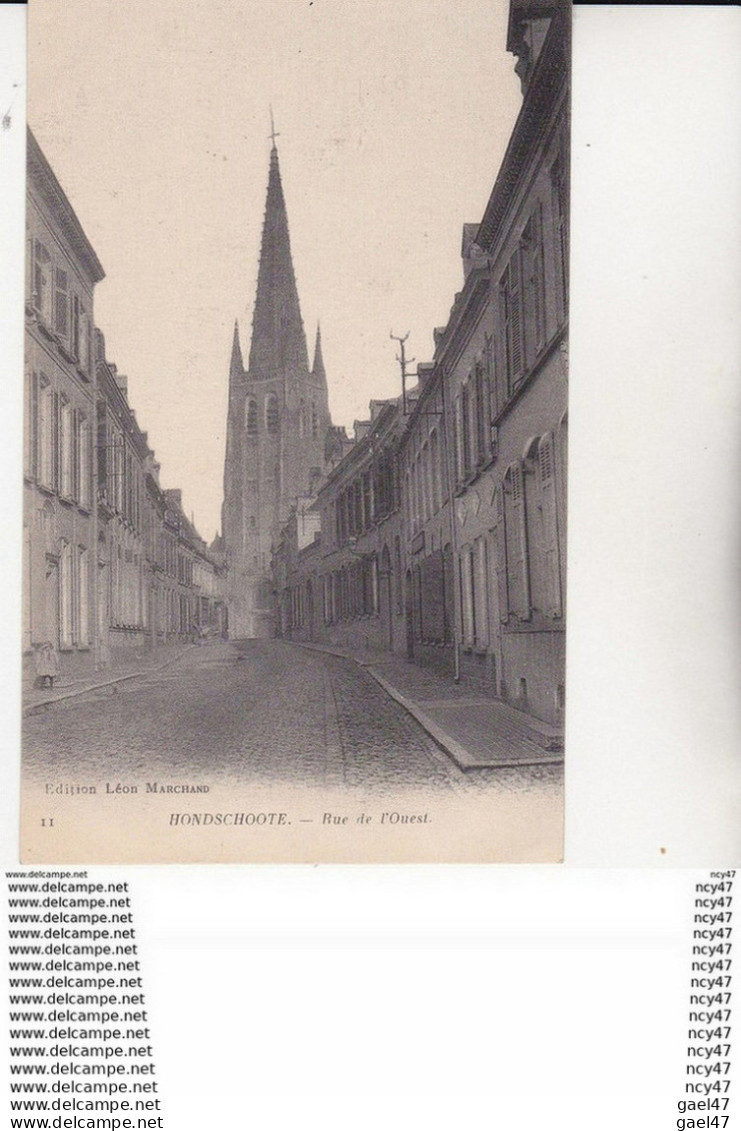 CPA (59) HONDSCHOOTE.  Rue De L'ouest, église, Petite Fille ...U832 - Hondshoote