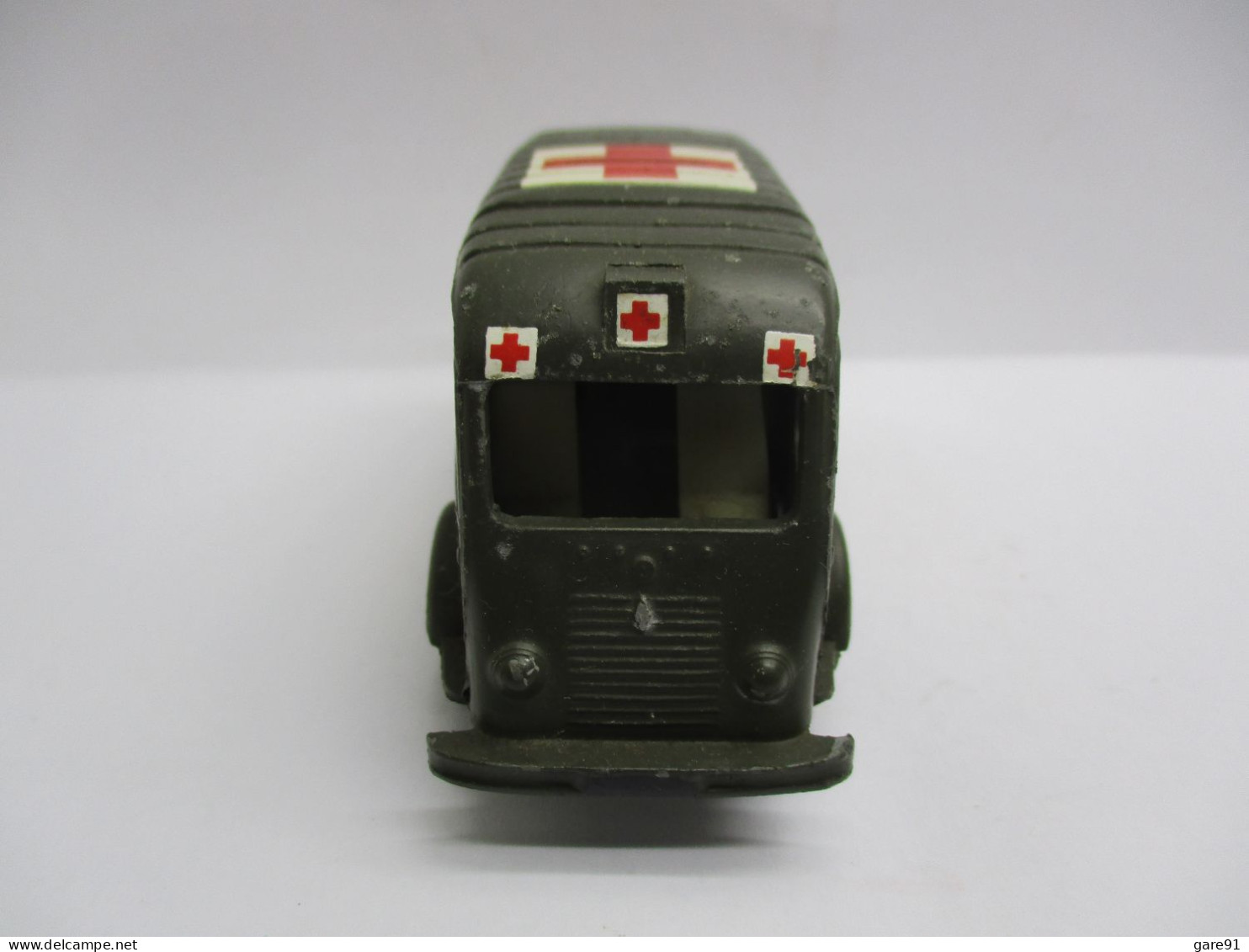 CIJ  1000 KG Ambulance - Toy Memorabilia