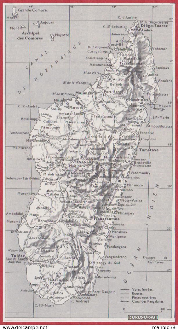 Carte De Madagascar. Carte Avec Voies Ferrées, Routes, Pistes Routières, Canal Des Pagalanes. Larousse 1960. - Historische Documenten