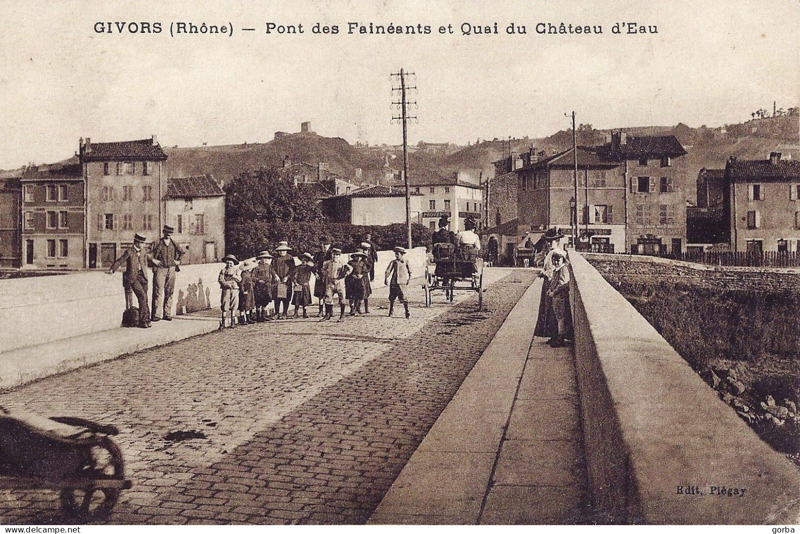 *CPA - 69 - GIVORS - Pont Des Fainéants Et Quai Du Château D'Eau - Givors