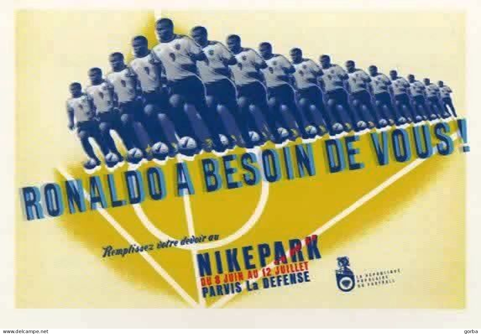 *Lot De 4 CPM - NIKEPARK "La République Populaire De Foot" - PARIS La Défense  Du 8 Juin Au 12 Juillet - Demonstrationen