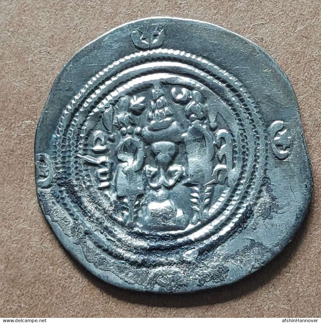 SASANIAN KINGS. Khosrau II. 591-628 AD. AR Silver  Drachm  Year 3 Mint SK Sistan - Orientales