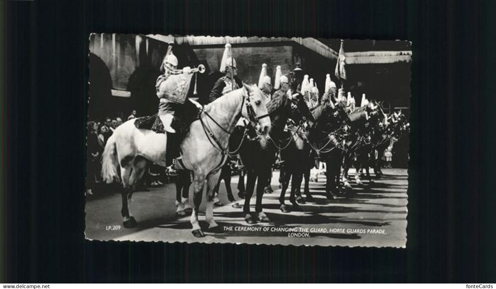 11474670 London Ceremont Changing Horse Guards Parade - Autres & Non Classés