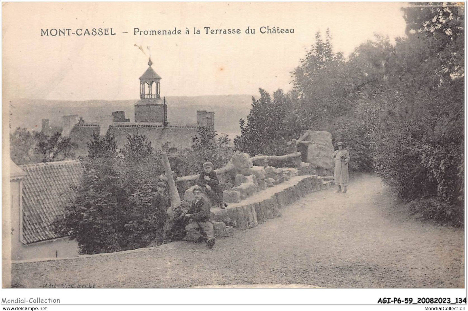 AGIP6-59-0474 - MONT-CASSEL - Promenade à La Terasse Du Chateau  - Cassel