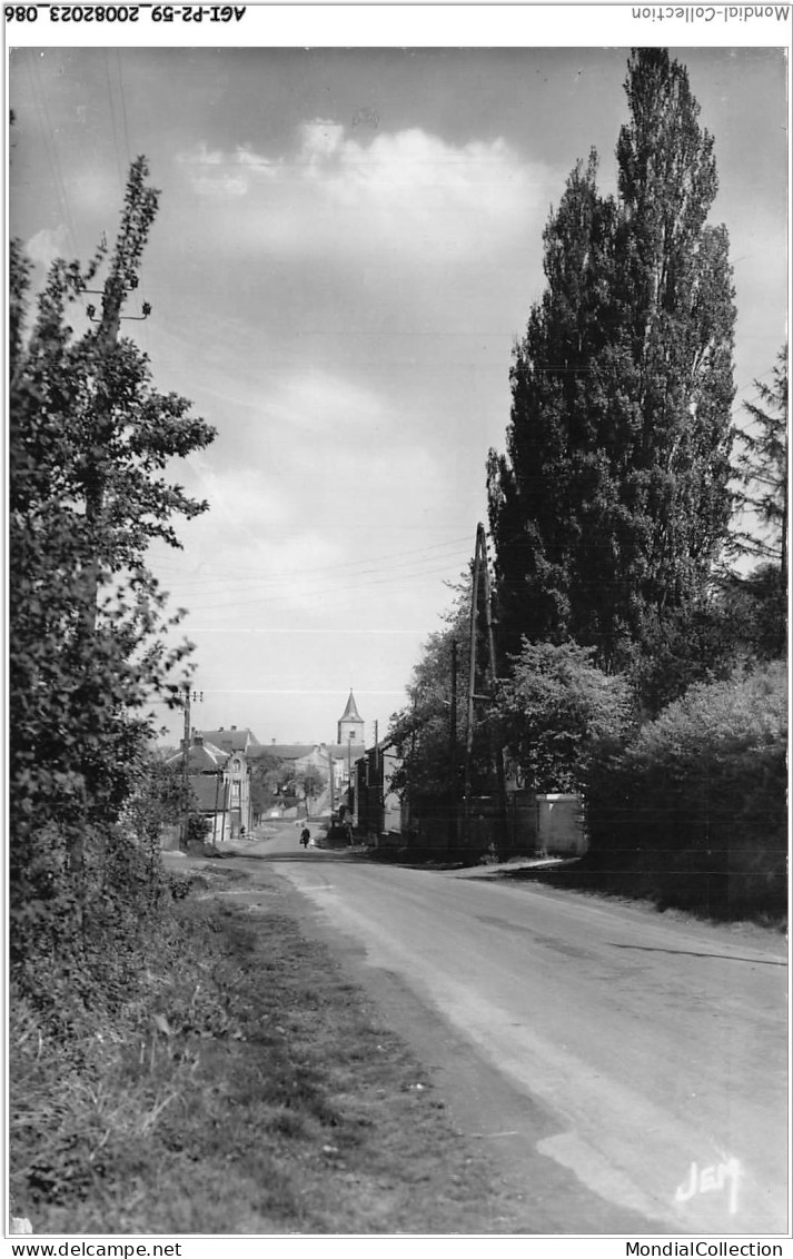 AGIP2-59-0129 - JEUMONT - Rue De Solre-le-chateau  - Jeumont