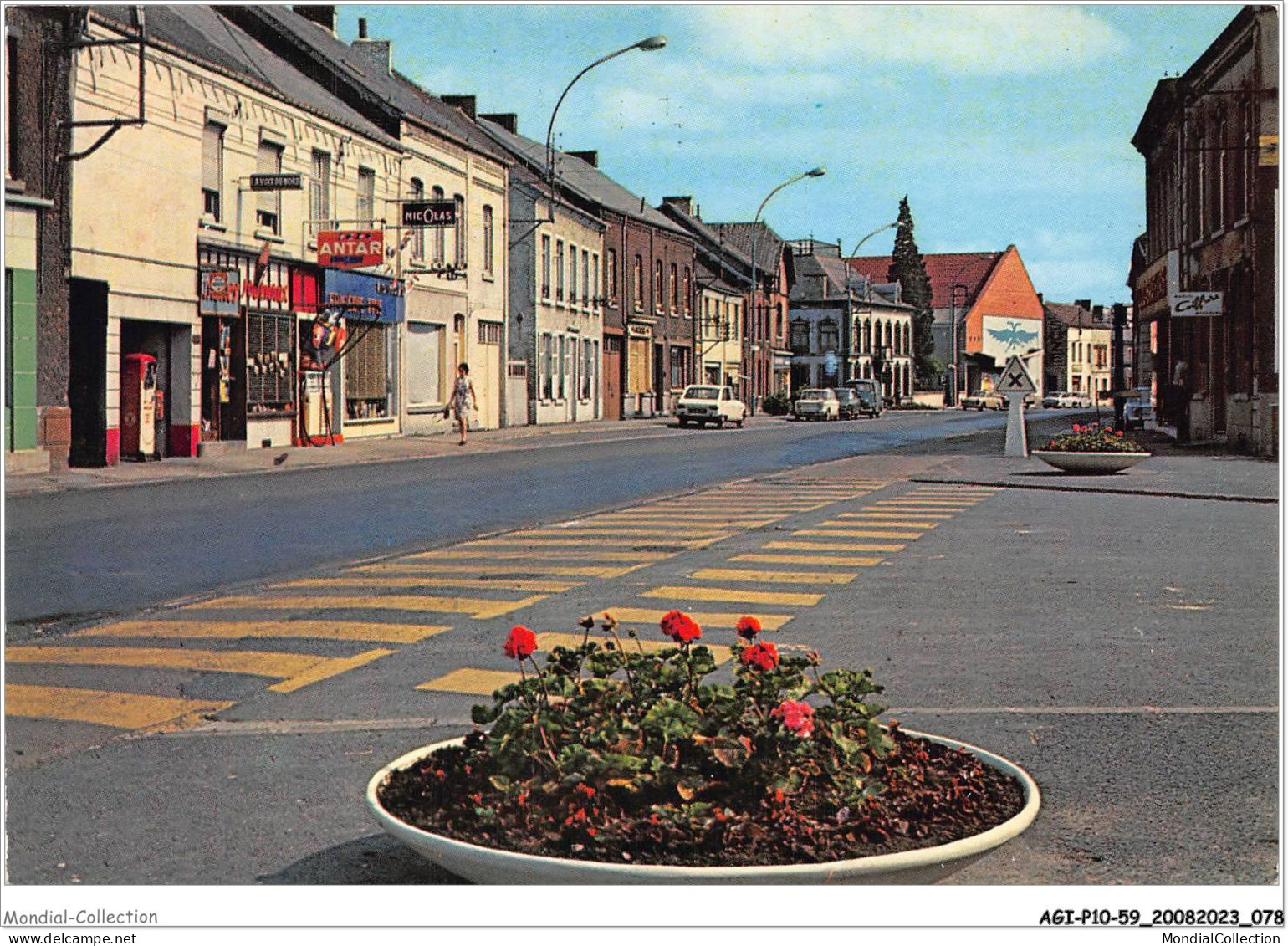 AGIP10-59-0755 - LOUVROIL - Route D'avesnes  - Louvroil